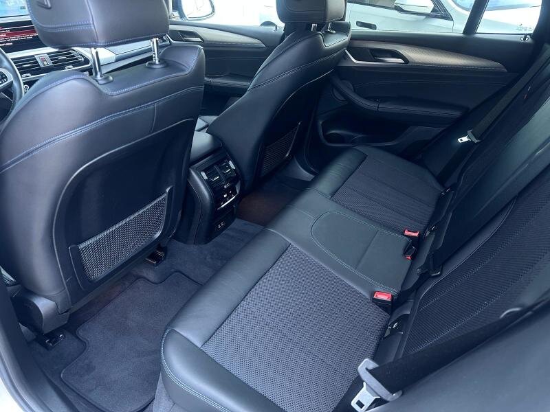 BMW X3 SUV 3,0 l 195 kw