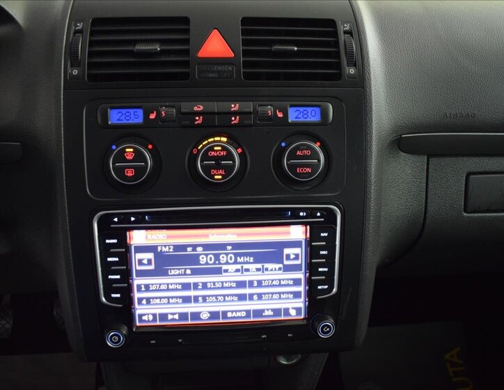 Volkswagen Touran MPV 2,0 l 103 kw