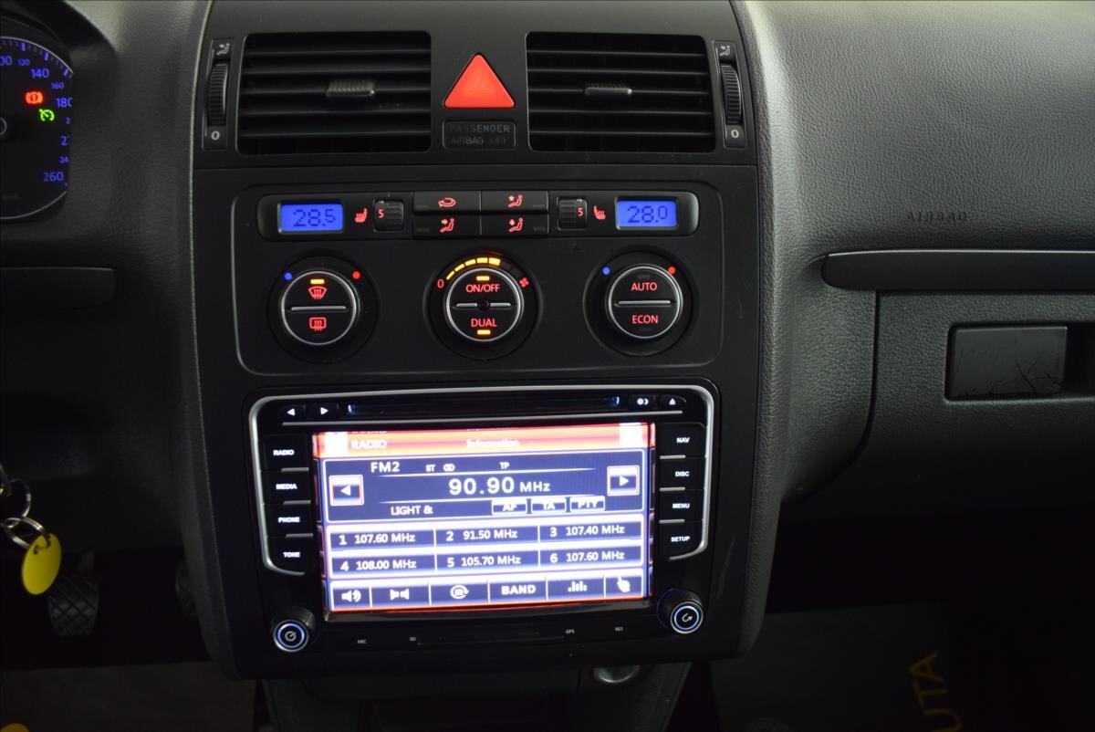 Volkswagen Touran MPV 2,0 l 103 kw