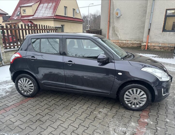 Suzuki Swift Hatchback 1,2 l 69 kw