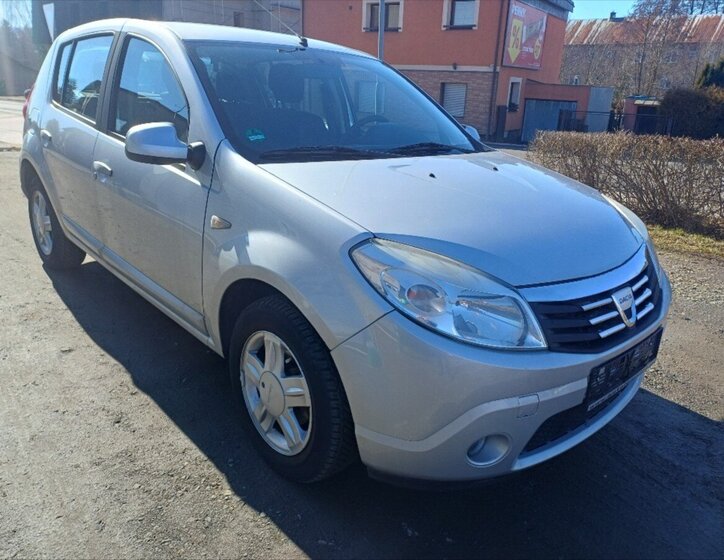 Dacia Sandero Hatchback 1,6 l 64 kw