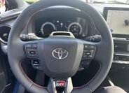 Toyota C-HR Hatchback 1,8 l 72 kw