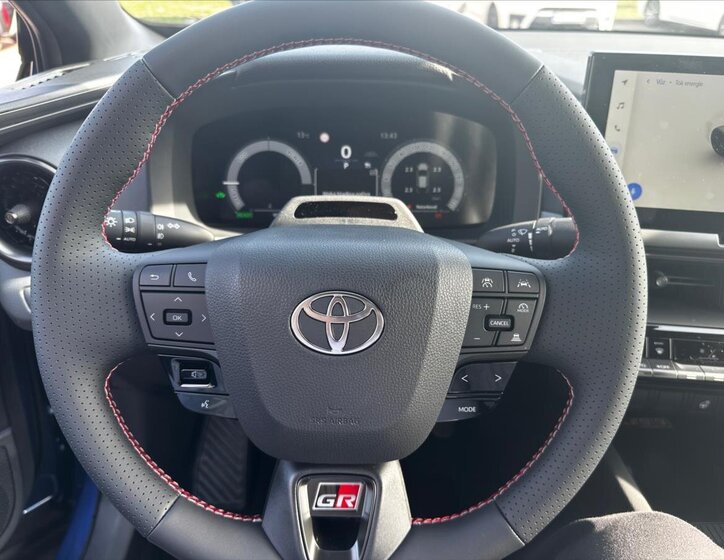 Toyota C-HR Hatchback 1,8 l 72 kw