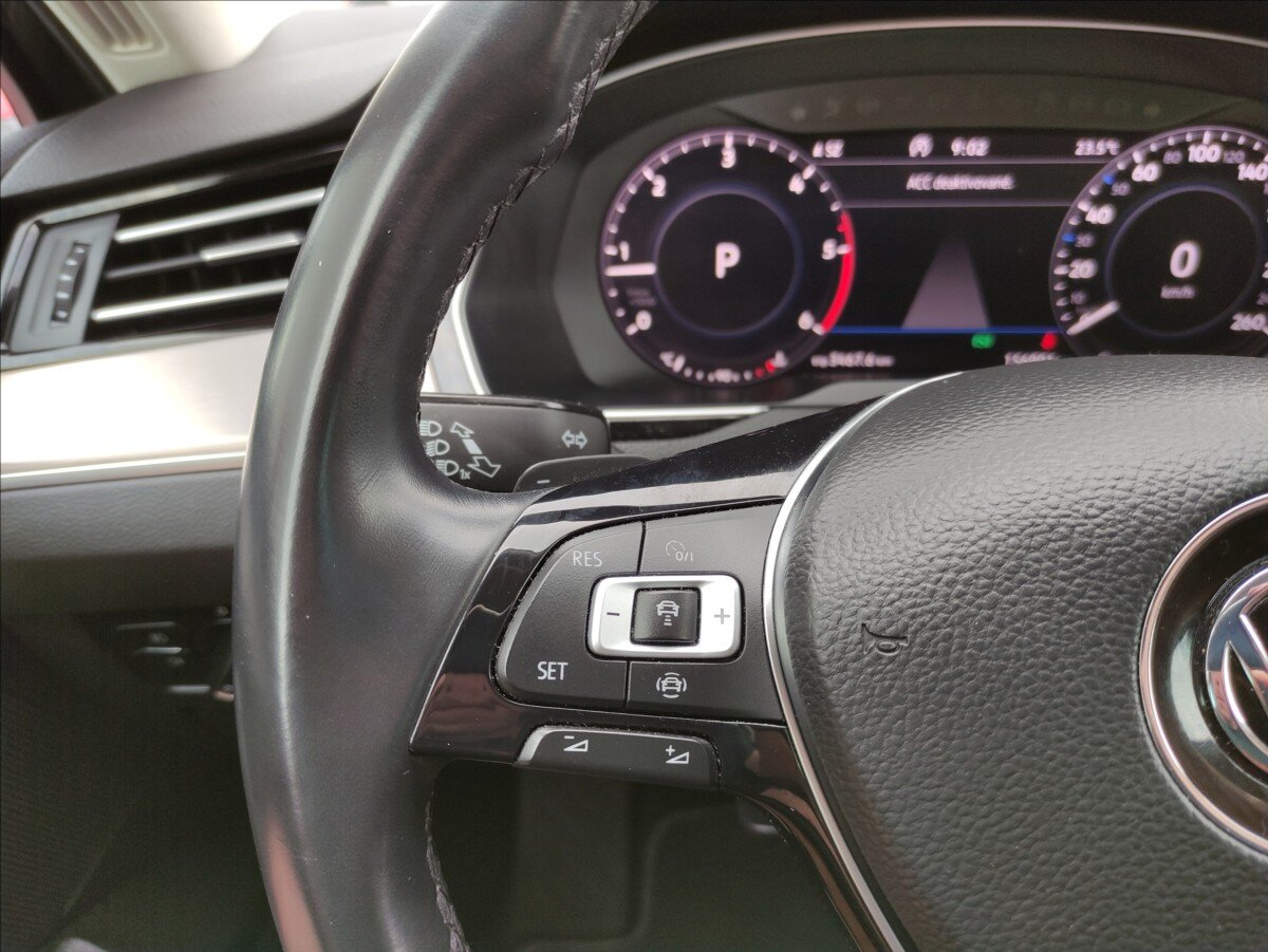 Volkswagen Passat Kombi 2,0 l 110 kw