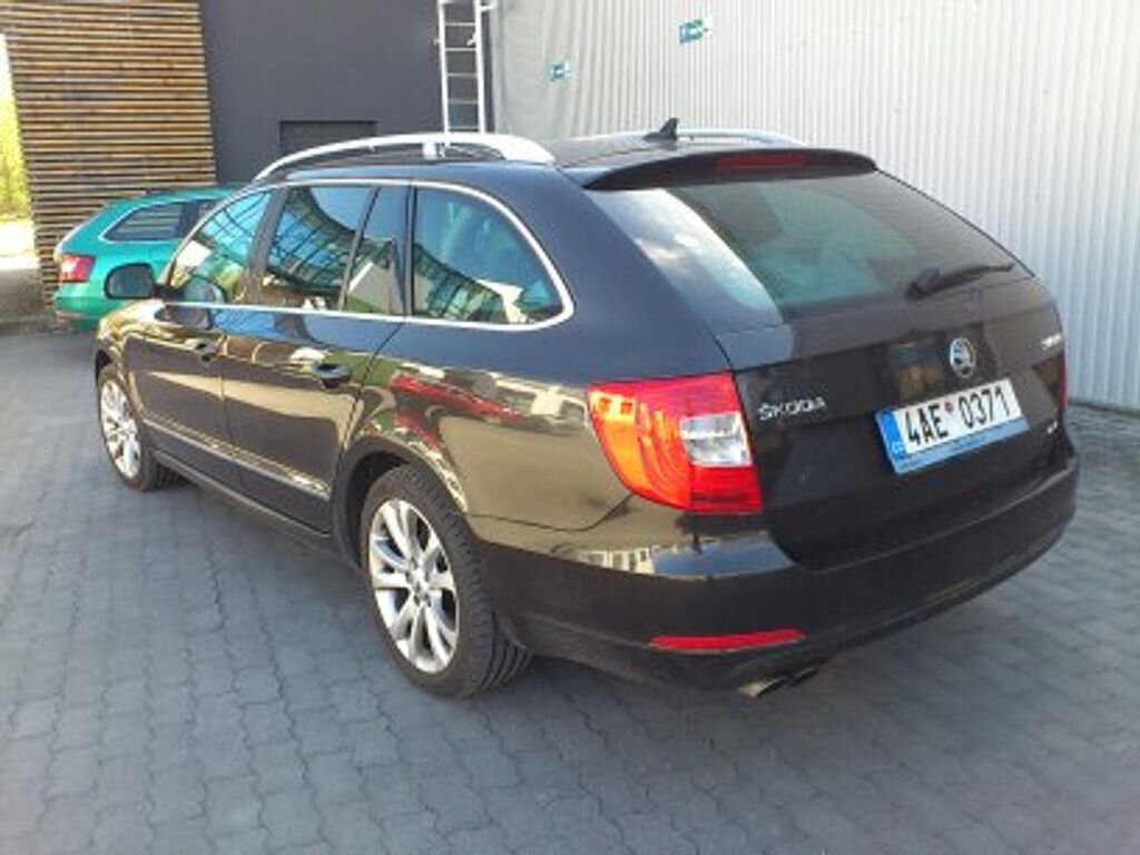 Škoda Superb Kombi 2,0 l 125 kw