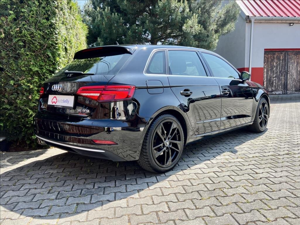Audi A3 Hatchback 1,5 l 110 kw