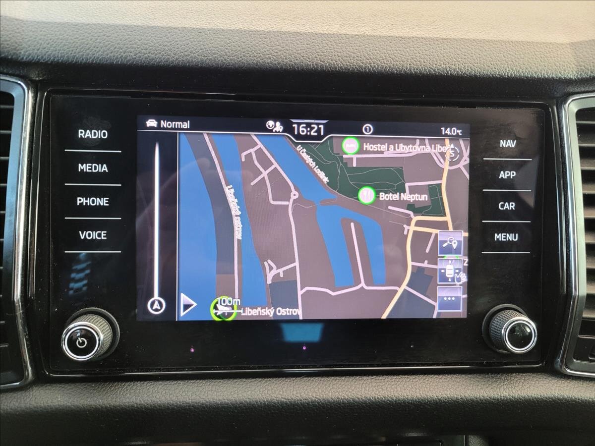 Škoda Kodiaq SUV / Terénní 1,5 l 110 kw