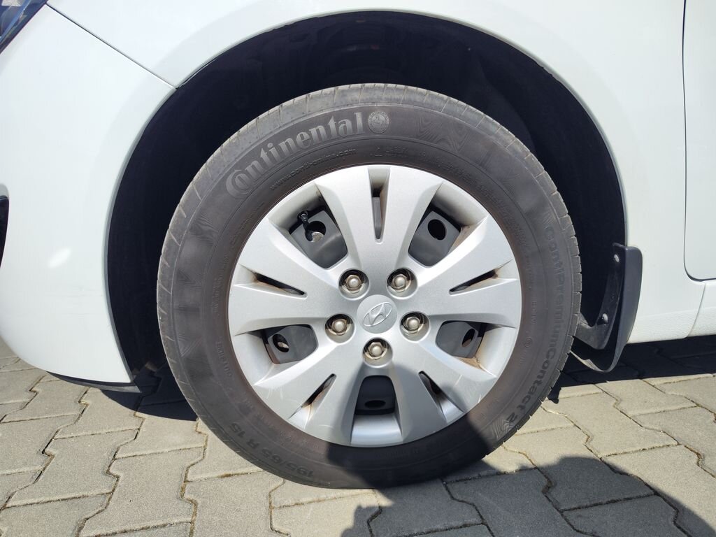 Hyundai ix20 MPV 1,4 l 66 kw