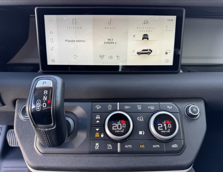 Land Rover Defender SUV / Terénní 3,0 l 221 kw