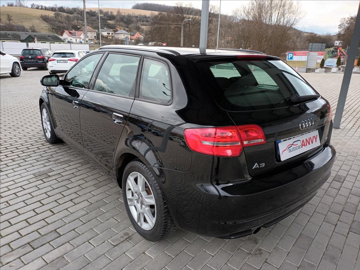 Audi A3 Hatchback 1,6 l 77 kw