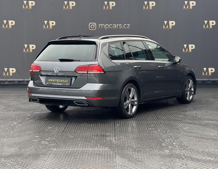 Volkswagen Golf Kombi 1,5 l 110 kw