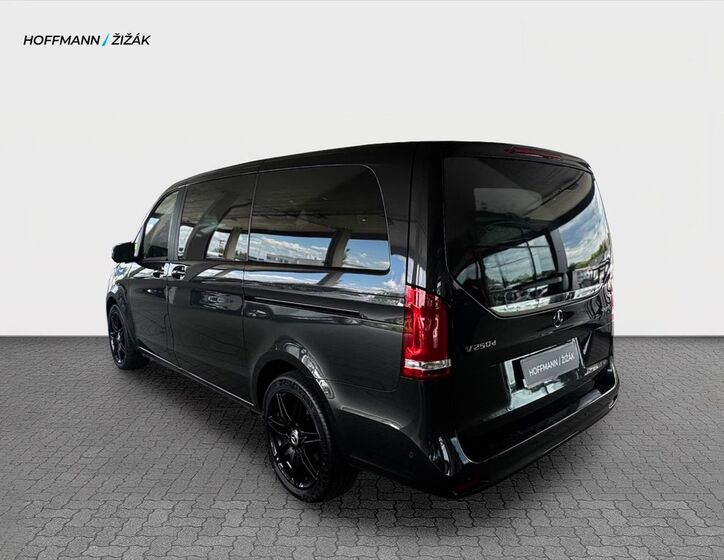 Mercedes-Benz Třídy V 7