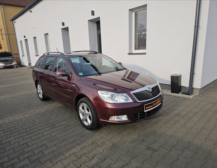 Škoda Octavia Kombi 1,2 l 77 kw