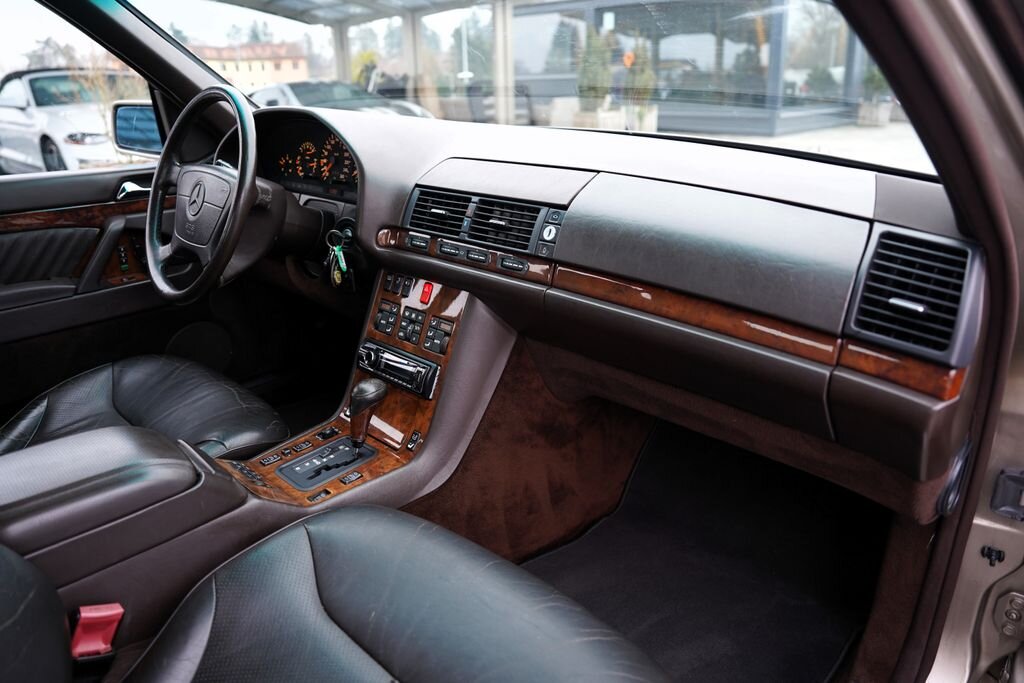 Mercedes-Benz Třídy S Sedan 3,2 l 170 kw