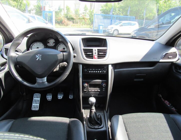 Peugeot 207 Kombi 1,6 l 88 kw