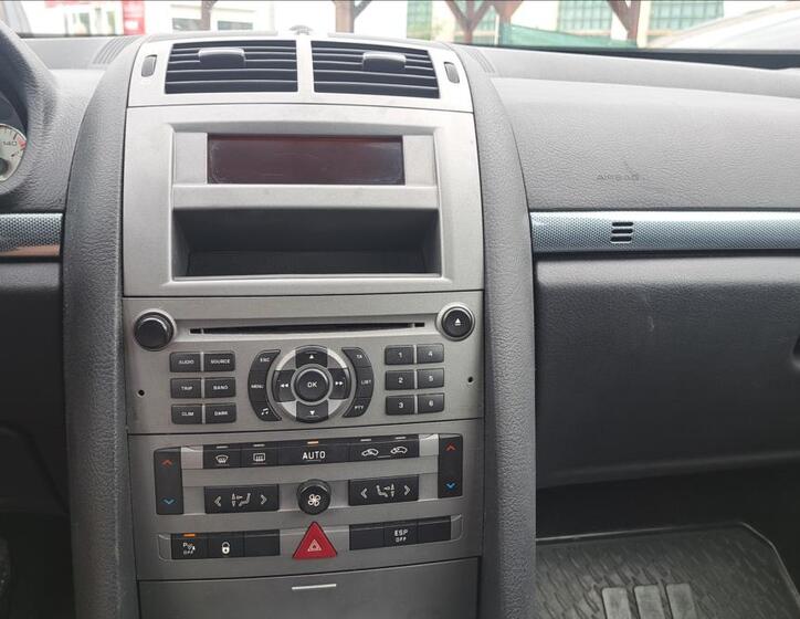 Peugeot 407 16