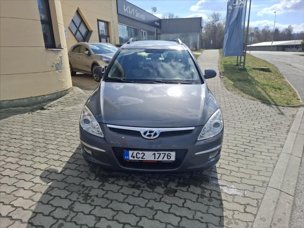 Hyundai i30 Kombi 1,6 l 84 kw