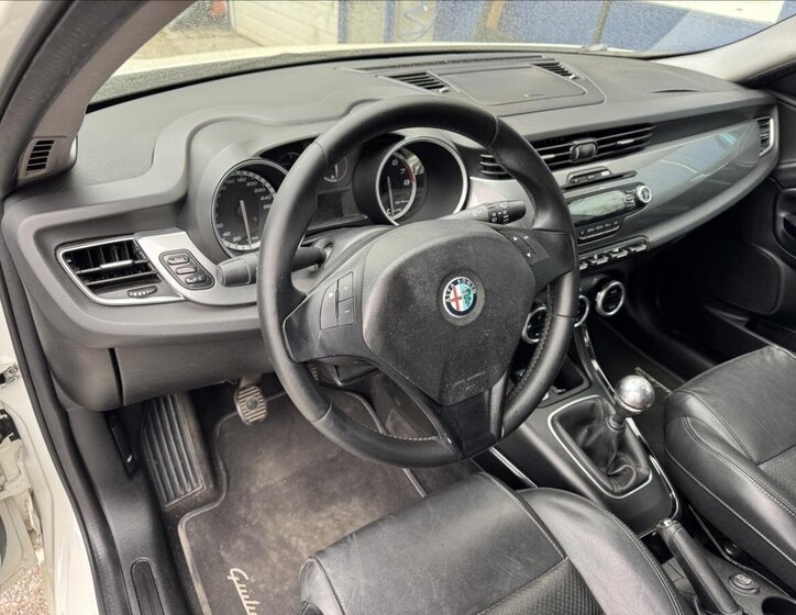 Alfa Romeo Giulietta Hatchback 1,4 l 88 kw