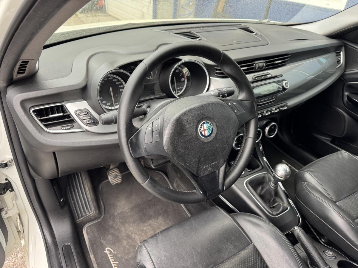 Alfa Romeo Giulietta Hatchback 1,4 l 88 kw