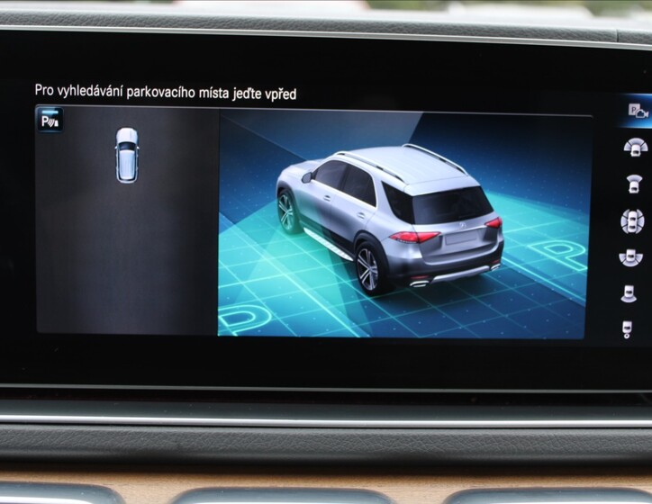 Mercedes-Benz GLE 16