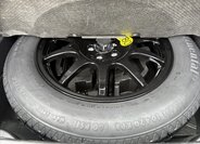 Land Rover Range Rover Velar SUV / Terénní 2,0 l 177 kw