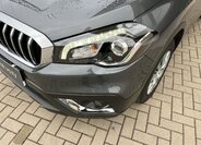Suzuki SX4 S-Cross 10