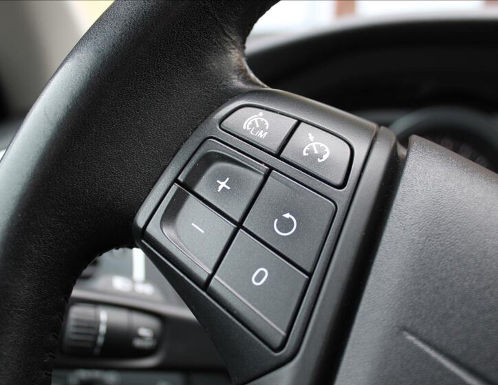 Volvo V40 Hatchback 2,0 l 88 kw