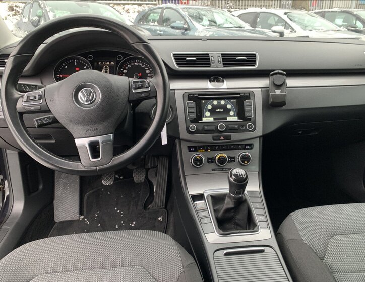 Volkswagen Passat Kombi 2,0 l 103 kw