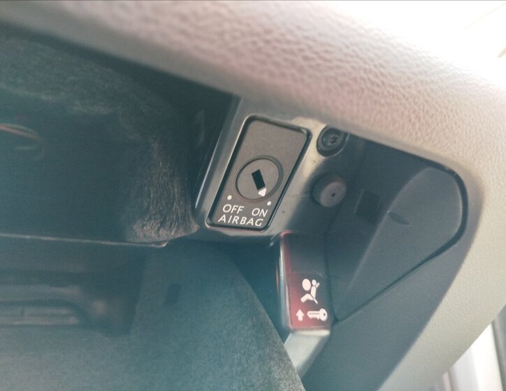 Volkswagen Passat Kombi 2,0 l 103 kw