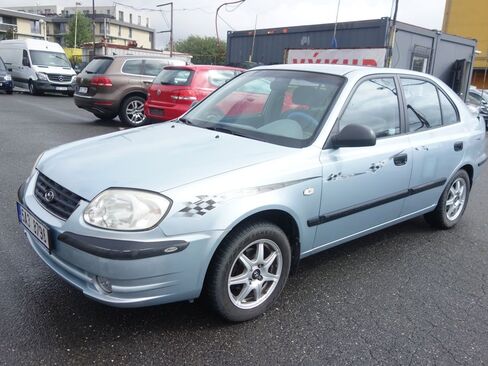 Hyundai Accent