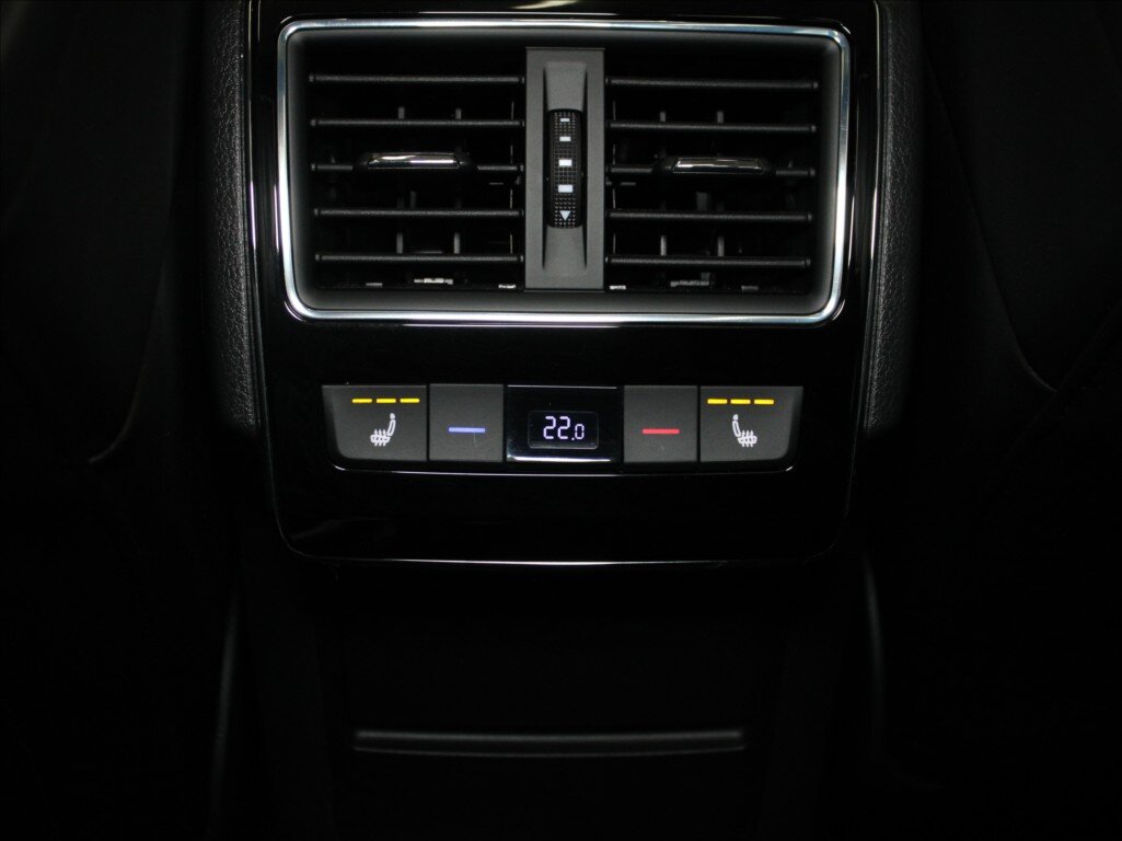 Škoda Superb Kombi 1,4 l 160 kw