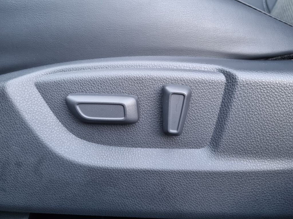 Mitsubishi Ostatní SUV / Terénní 2,4 l 138 kw