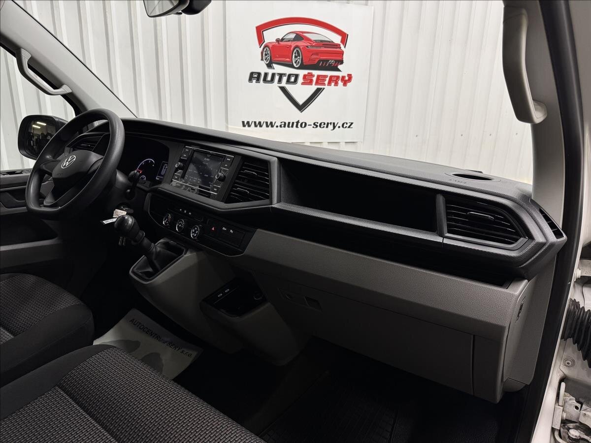Volkswagen Transporter Kombi 2,0 l 81 kw