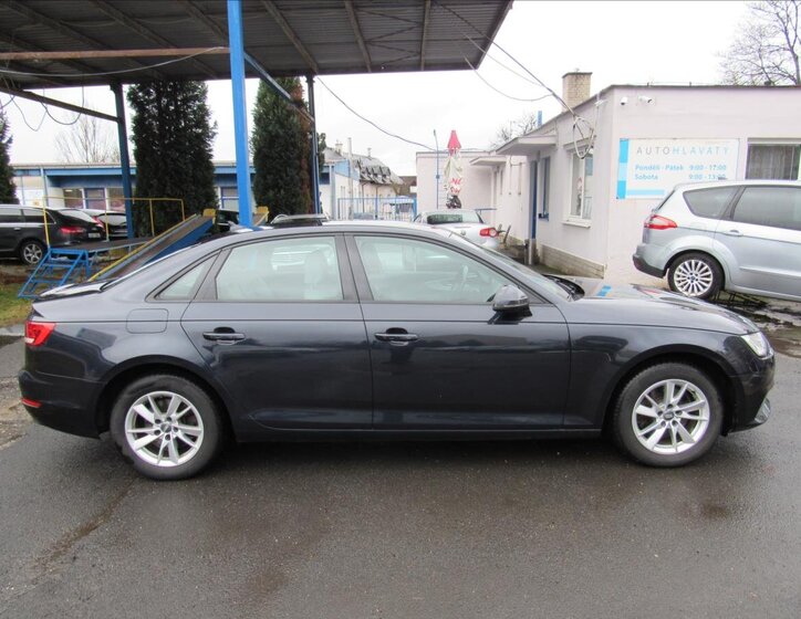 Audi A4 Sedan 2,0 l 110 kw