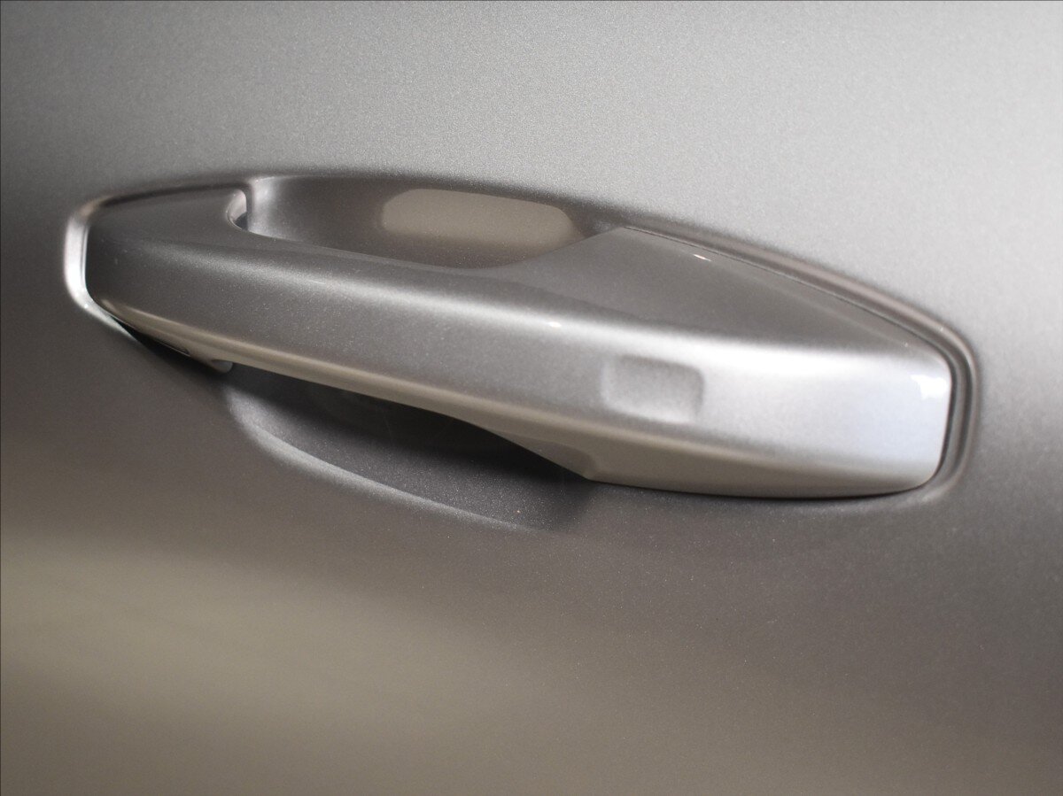 Volvo V60 Kombi 2,0 l 145 kw