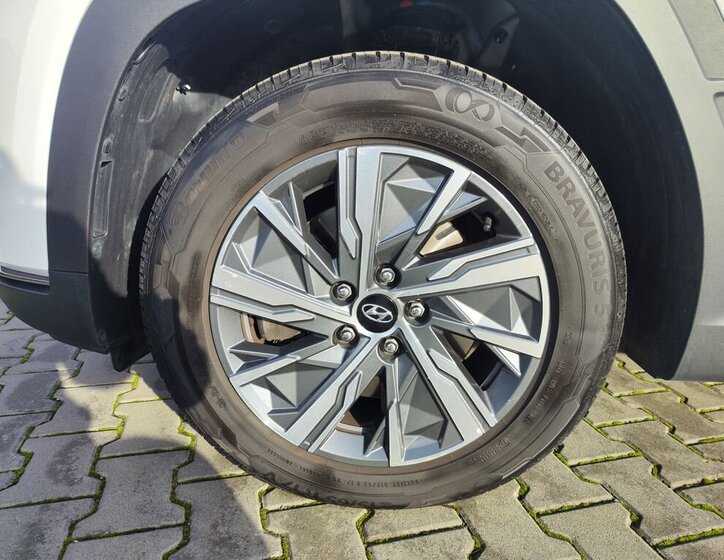 Hyundai Tucson SUV / Terénní 1,6 l 110 kw