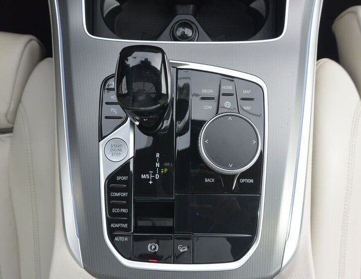 BMW X5 SUV / Terénní 3,0 l 250 kw