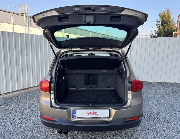 Volkswagen Tiguan SUV / Terénní 2,0 l 81 kw