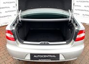 Škoda Superb Liftback 1,8 l 118 kw