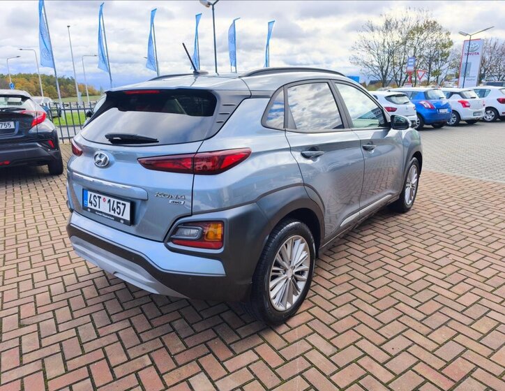 Hyundai Kona SUV 1,6 l 130 kw