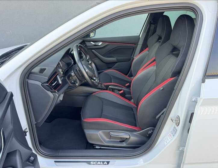 Škoda Scala Hatchback 1,5 l 110 kw