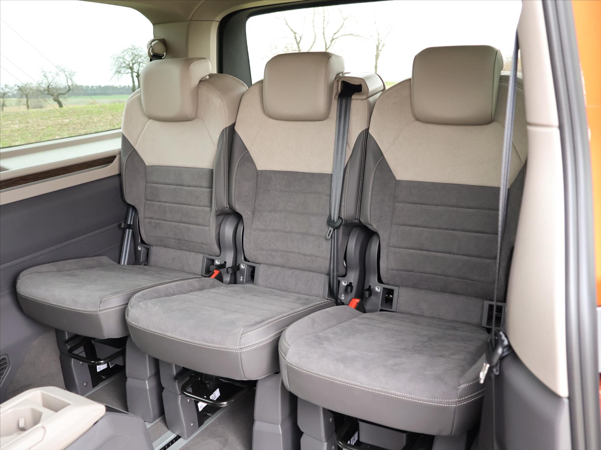 Volkswagen Multivan MPV 2,0 l 110 kw