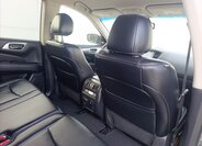 Nissan Pathfinder SUV / Terénní 3,5 l 212 kw