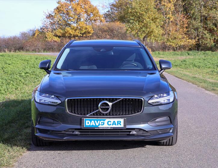 Volvo V90 2