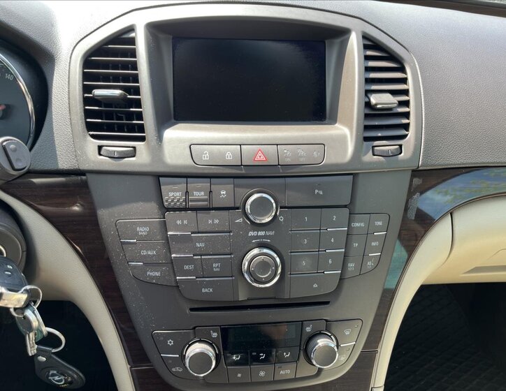 Opel Insignia Kombi 2,0 l 118 kw