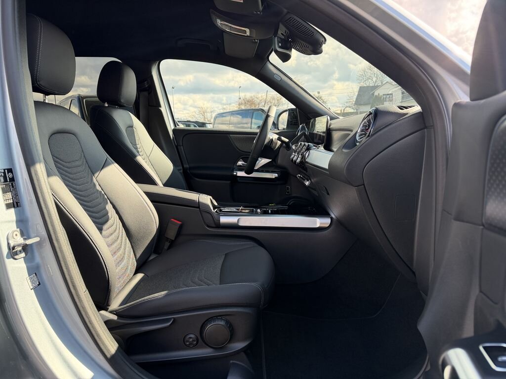 Mercedes-Benz GLB SUV / Terénní 2,0 l 110 kw