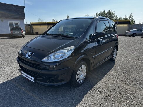 Peugeot 1007 Hatchback 1,4 l 54 kw