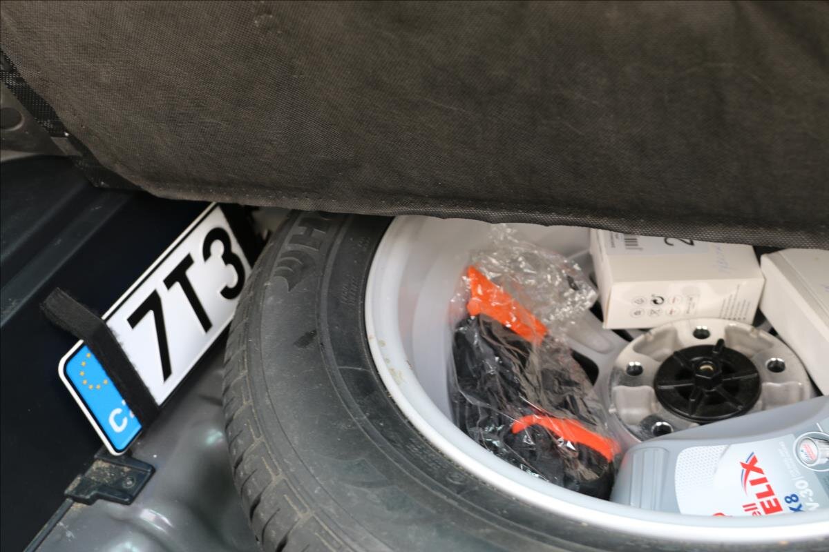 Hyundai ix35 SUV / Terénní 1,7 l 85 kw