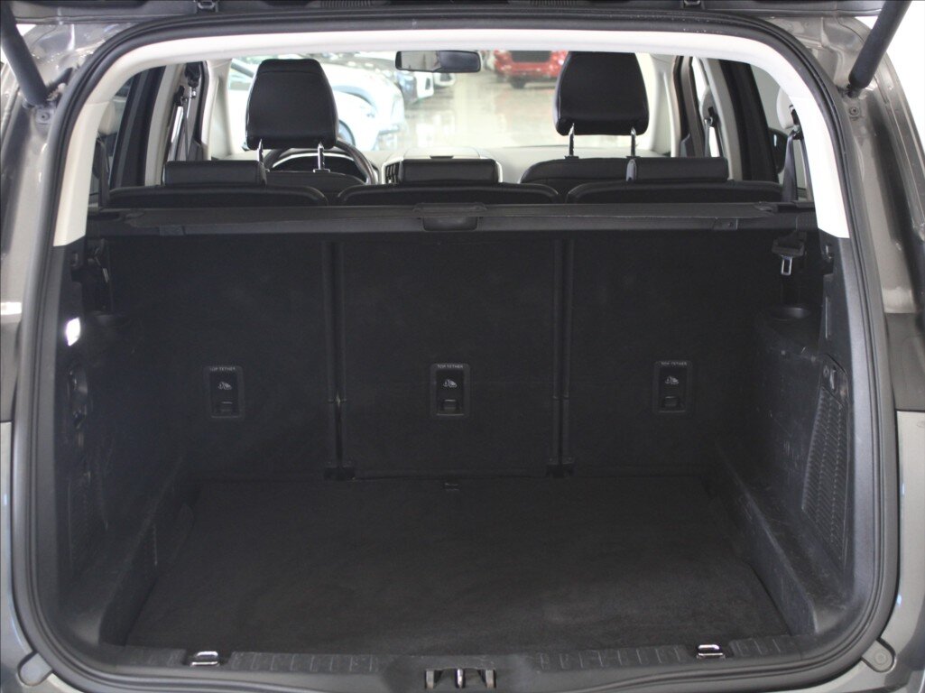 Ford S-MAX MPV 2,0 l 132 kw