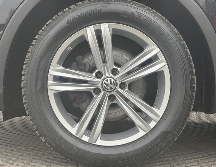 Volkswagen Tiguan SUV / Terénní 2,0 l 110 kw
